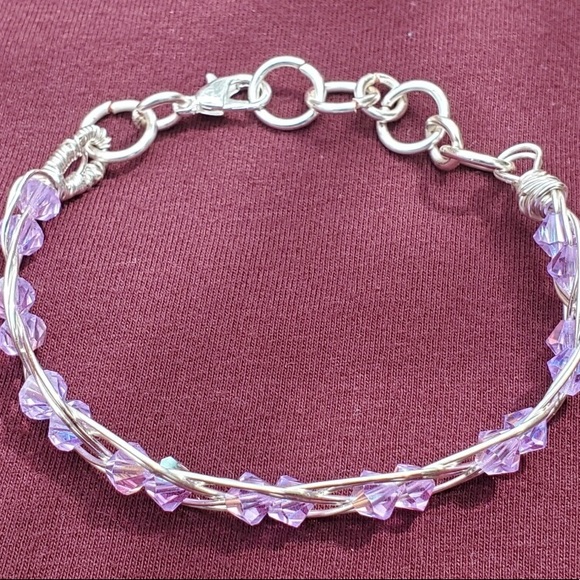 Hand Crafted Bracelet - Picture 2 of 2